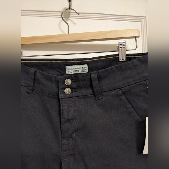 Old Navy mid rise pants with flared leg NWT - Picture 2 of 3